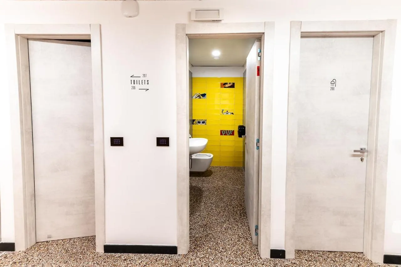 Marathon Hostel Genoa 0*,  Italy