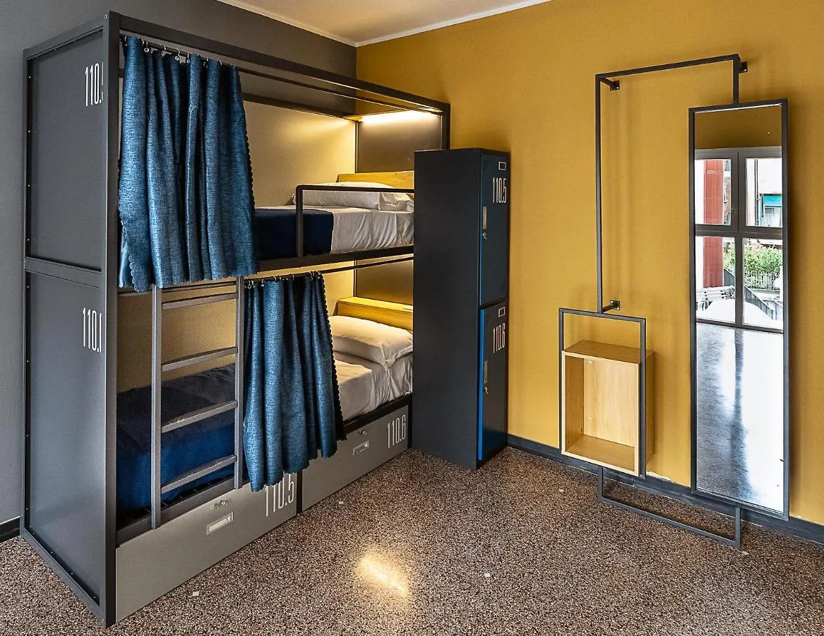 Marathon Hostel Genoa 0*,  Italy